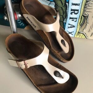 Birkenstock GIZEH BIRKO-FLOR Cream Sandals with Cushioned Comfort Sz 37